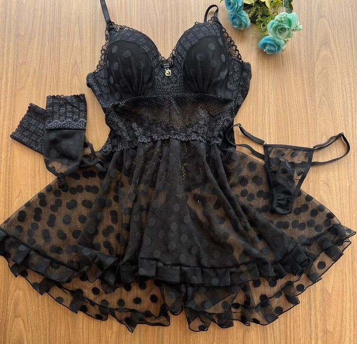 لباس خواب عروسکی کاپدار همراه ساق دست زنانه