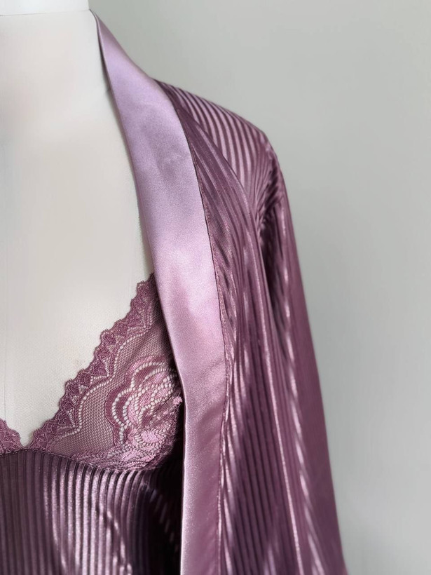 ست لباس خواب و روبدوشامبر زنانه