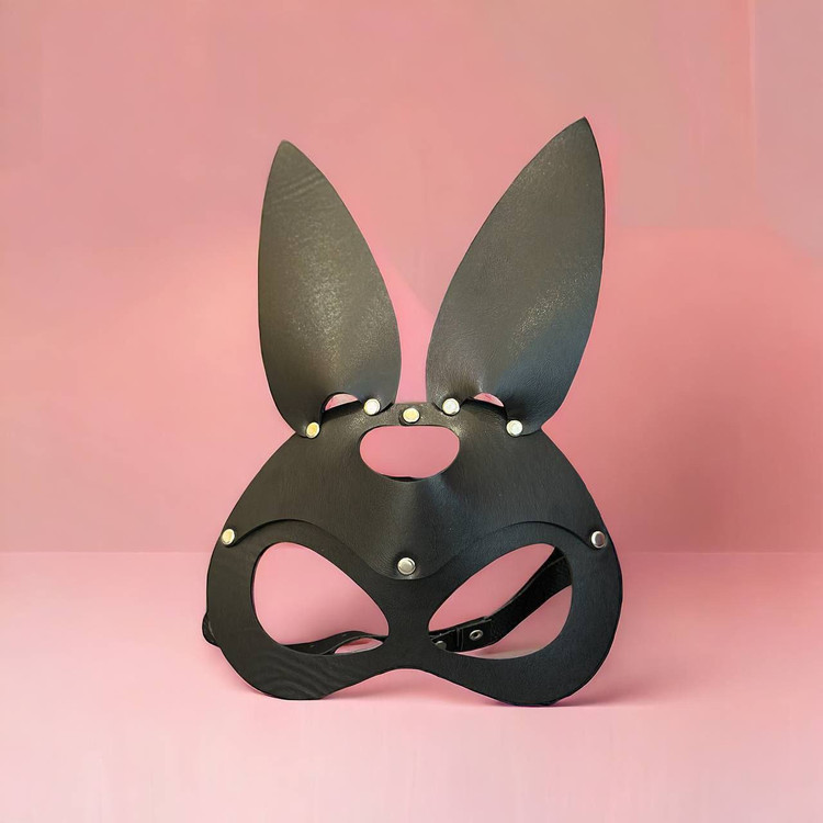 نقاب چرمی مدل خرگوشی