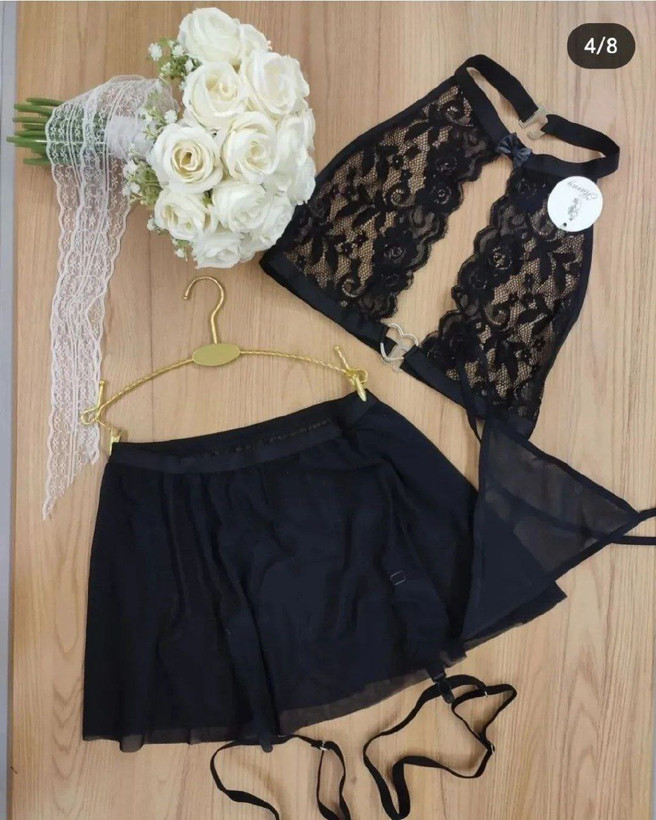 ست لباس زیر فانتزی زنانه