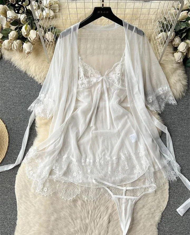 ست لباس خواب زنانه