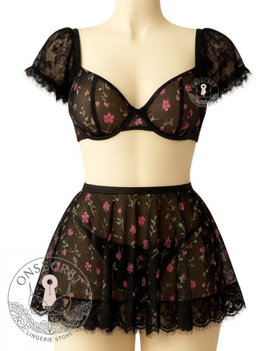 ست لباس زیر فانتزی زنانه