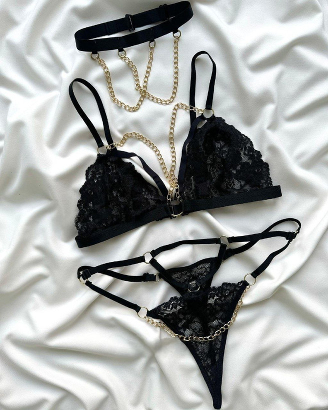 ست لباس زیر فانتزی زنانه