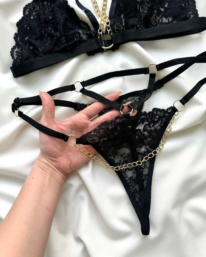 ست لباس زیر فانتزی زنانه