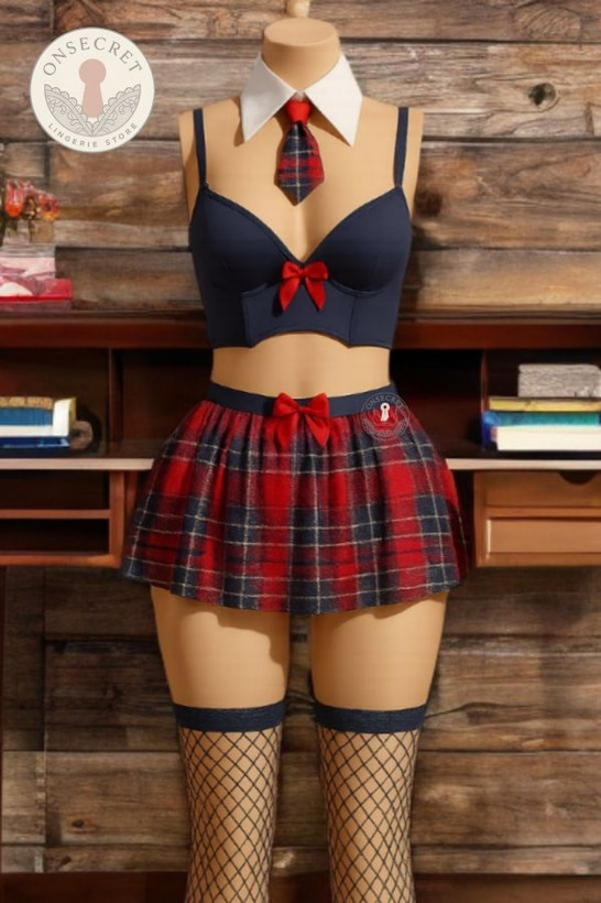 کاستوم دانشآموزی زنانه